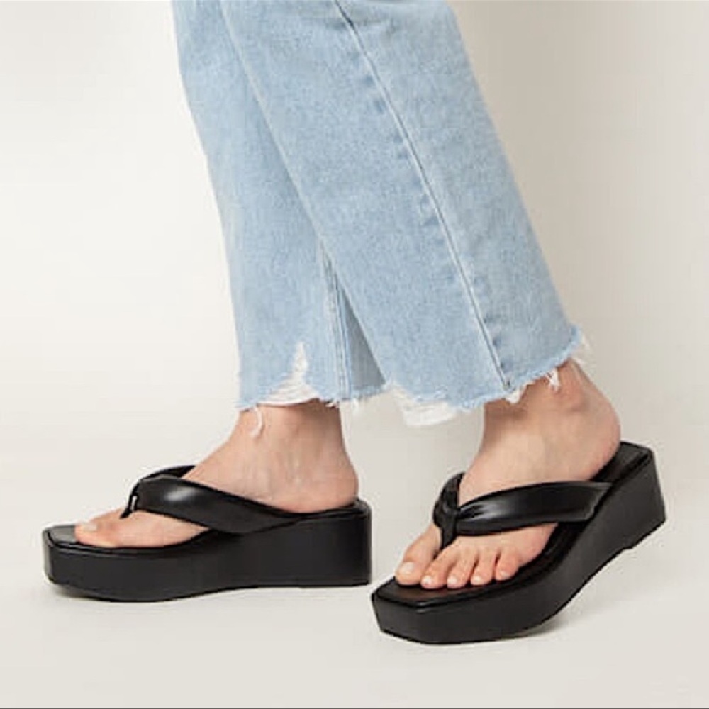 Oak and Fort platform sandals